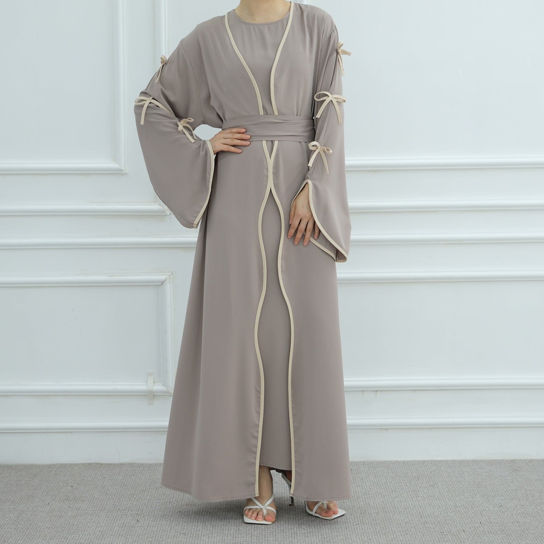 Bow Abaya Suit With Inner Top