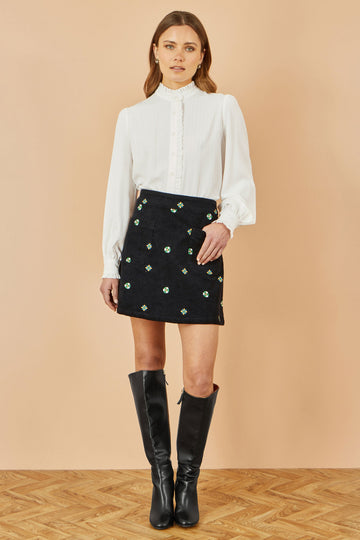 Yumi Black Flower Embroidered Cord Mini Skirt