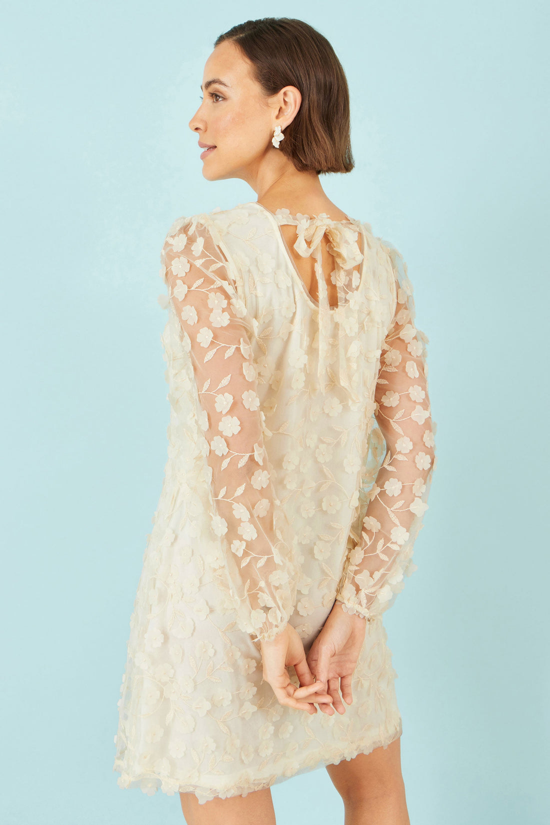 Yumi Ivory Long Sleeve Floral Applique Tunic