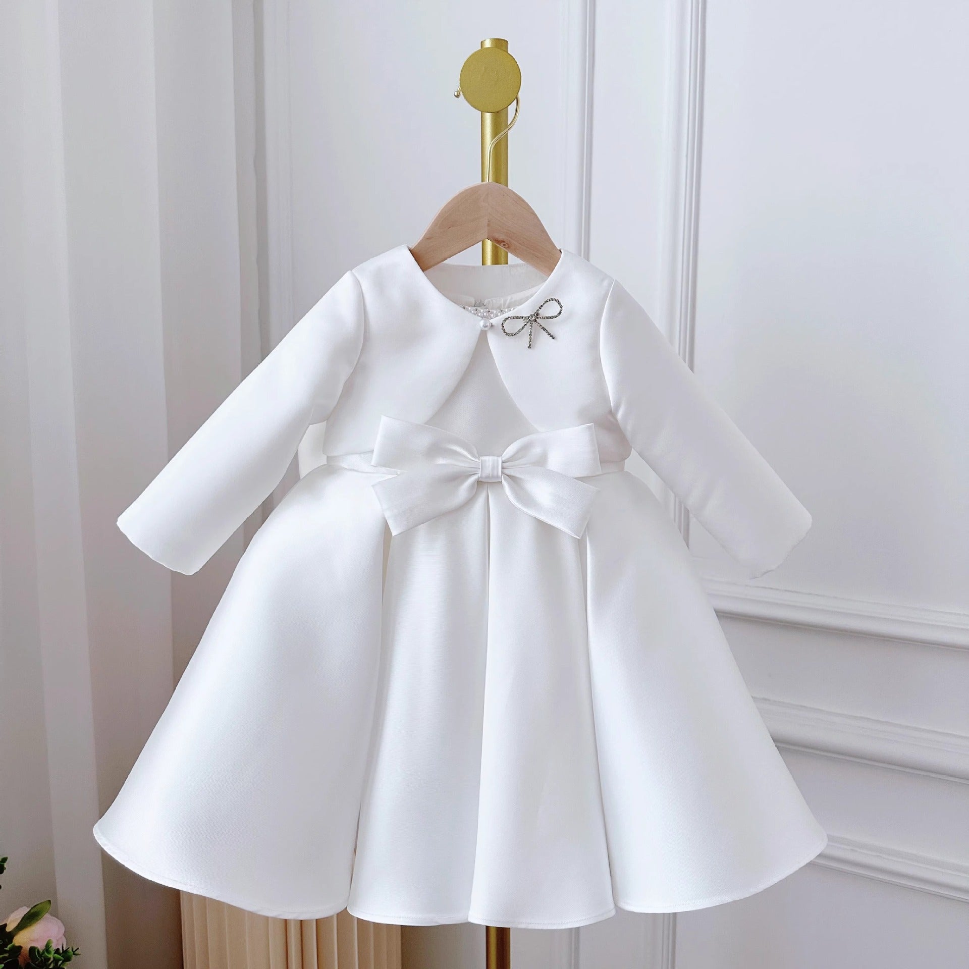 Children's Korean Style Dress,  White Classic Two-pieces Set