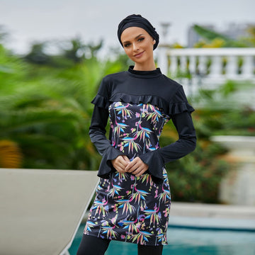 Conservative Three-pieces Swimsuit