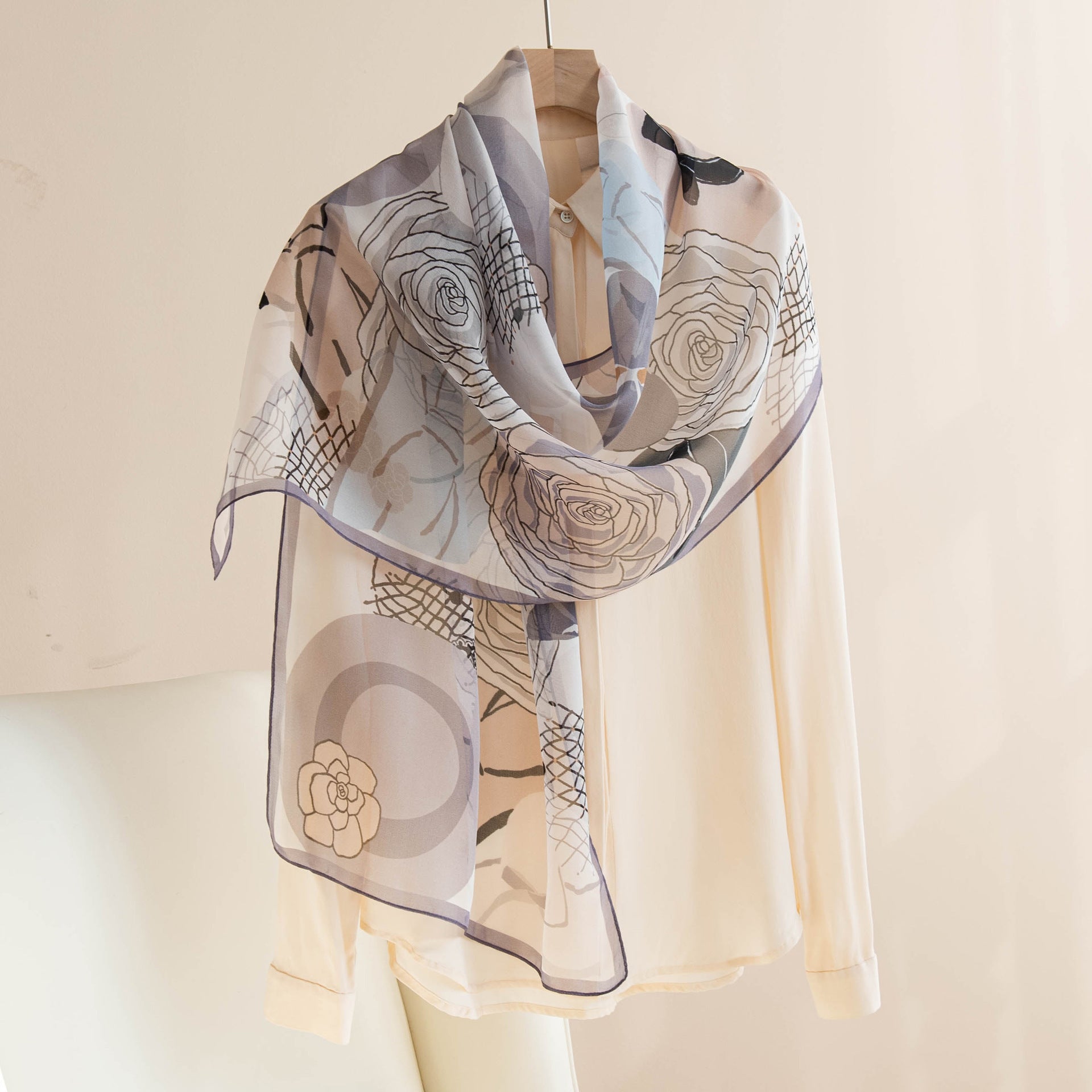 Women's Mulberry Silk Scarf