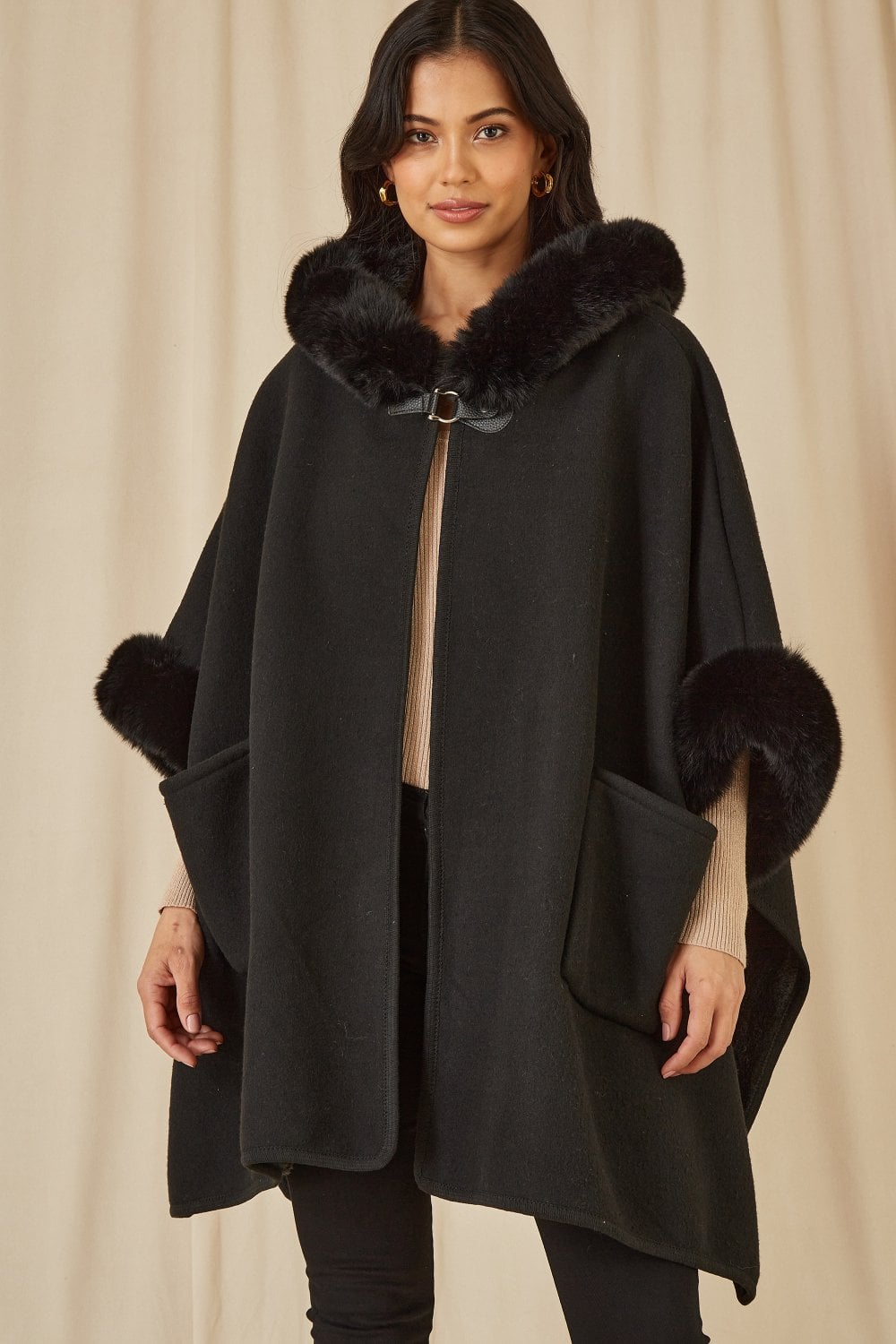 Yumi Black Cape With Luxe Fur Trim And Lining